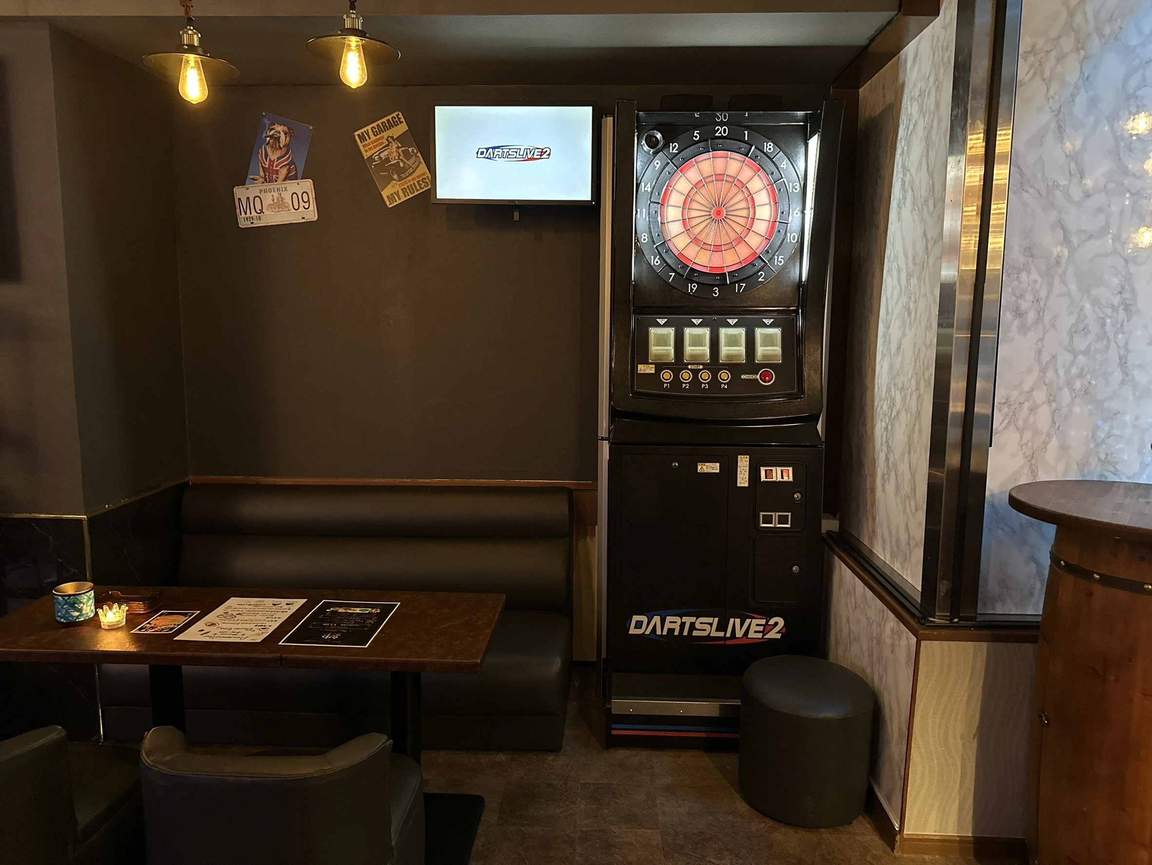 店内13